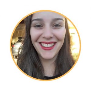 THAIS FREIRA FOTO LINKEDIN LIDERICA 500X500 THAIS FREIRA FOTO LINKEDIN LIDERICA 500X500